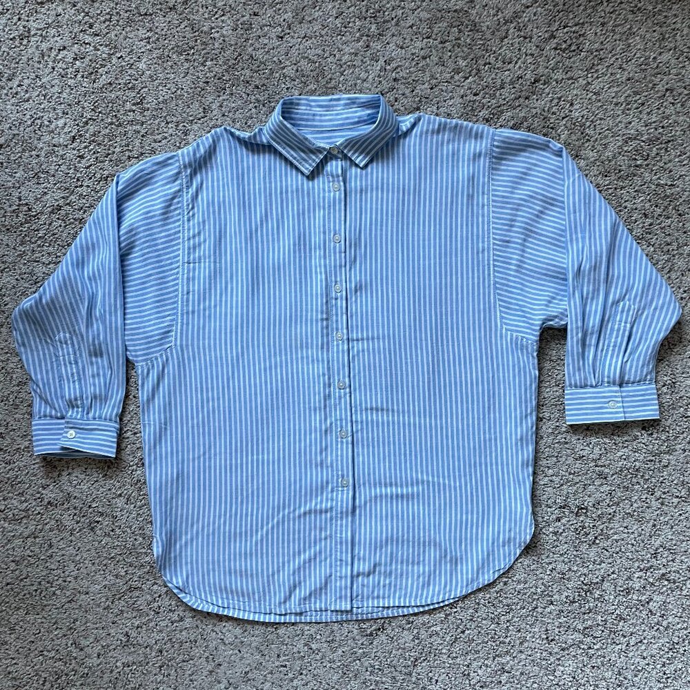 - Loft - Blue and White Stripe Oversized Button-Up Shirt